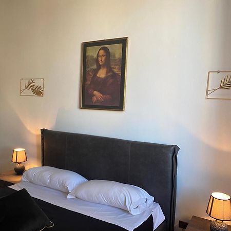Prince'S Suite - Budget Rooms & Apt Piazza Del Popolo Рим Экстерьер фото
