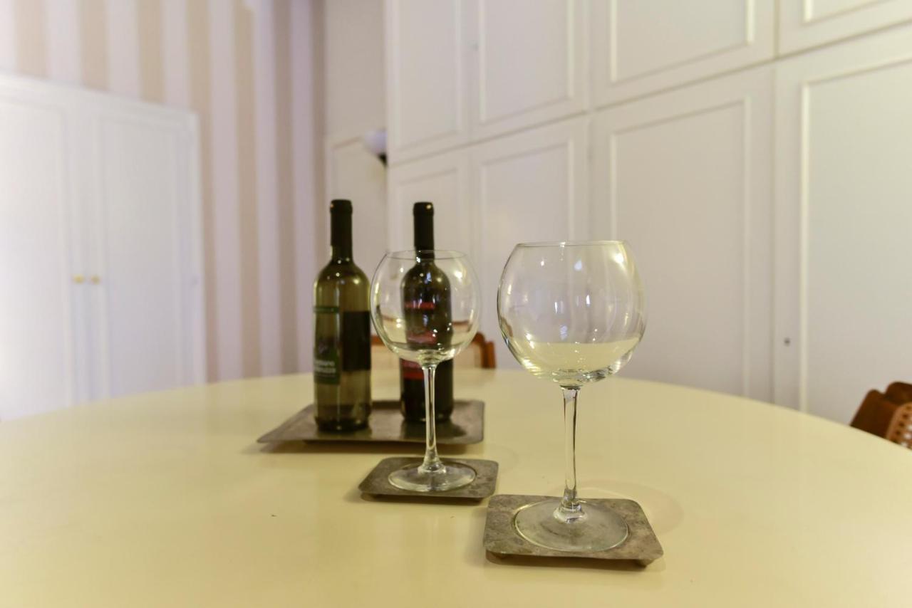 Prince'S Suite - Budget Rooms & Apt Piazza Del Popolo Рим Экстерьер фото